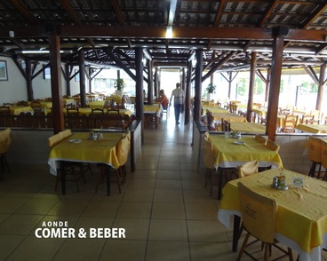 foto interno no restaurante Espetinho de Ouro em Blumenau, SC