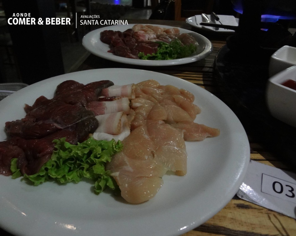 indaia restaurante em itapema, foto fondue carnes